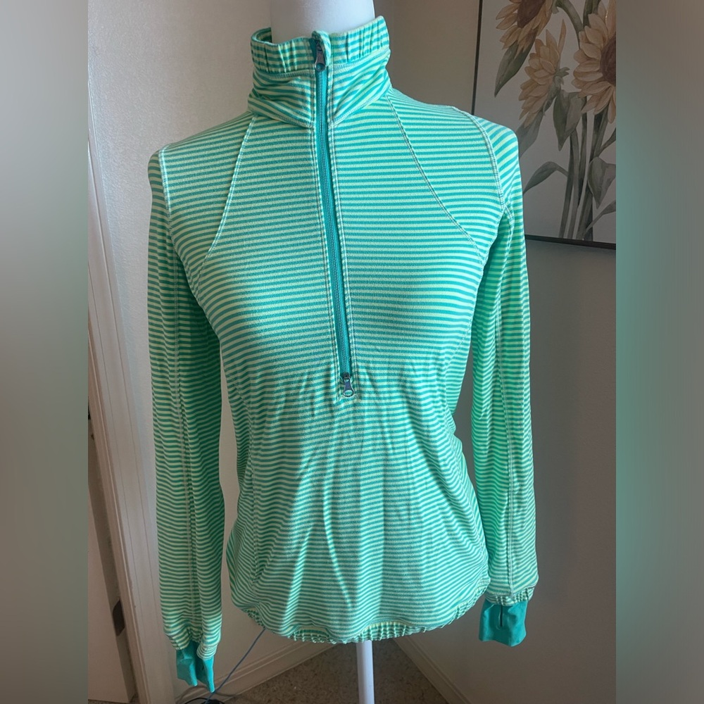 Lululemon quarter zip pullover